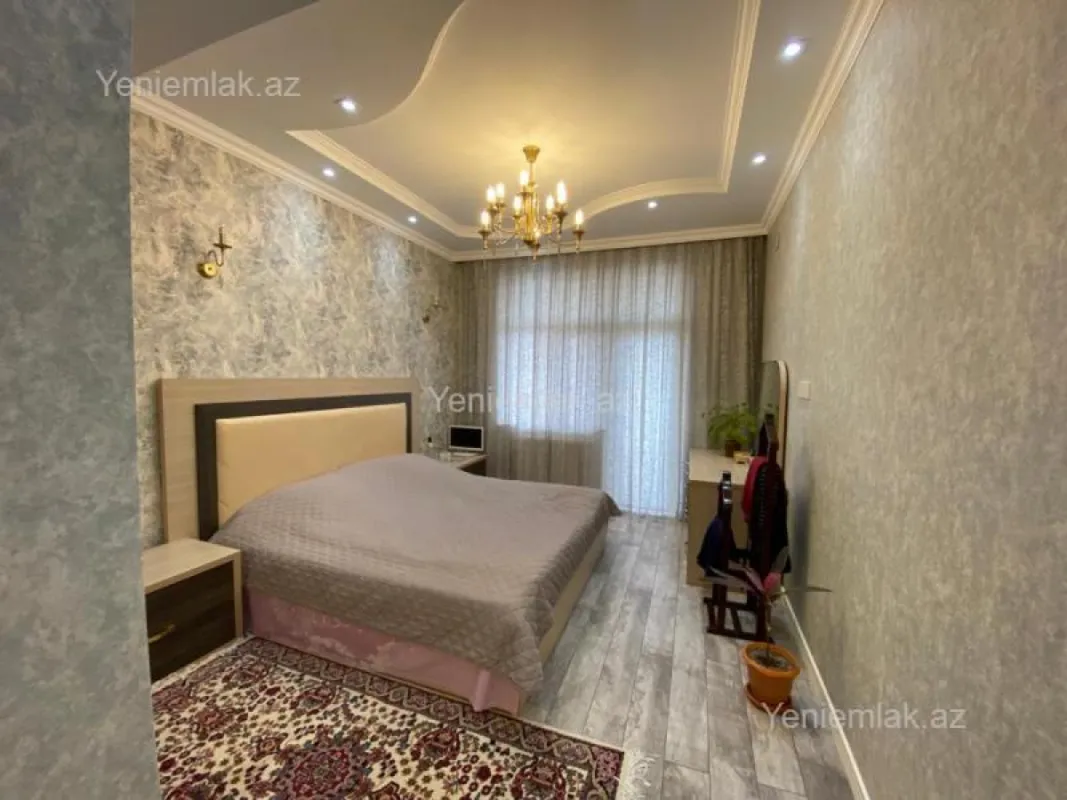 Satılır 5 otaqlı yeni tikili 210 m²