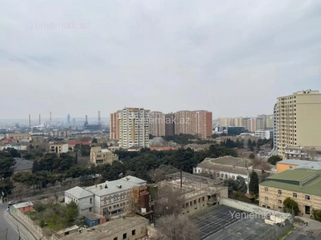 Satılır 5 otaqlı yeni tikili 210 m²