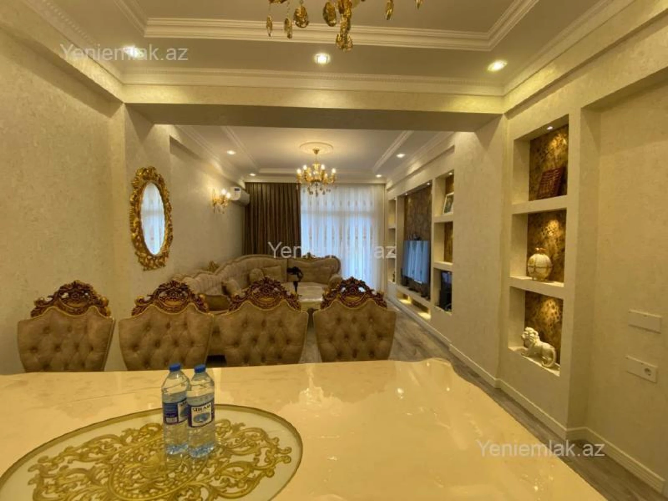 Satılır 5 otaqlı yeni tikili 210 m²