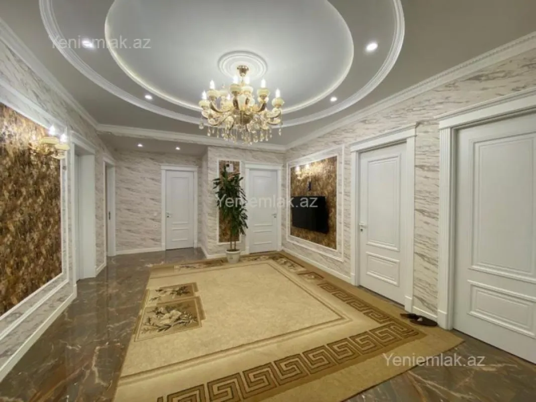 Satılır 5 otaqlı yeni tikili 210 m²