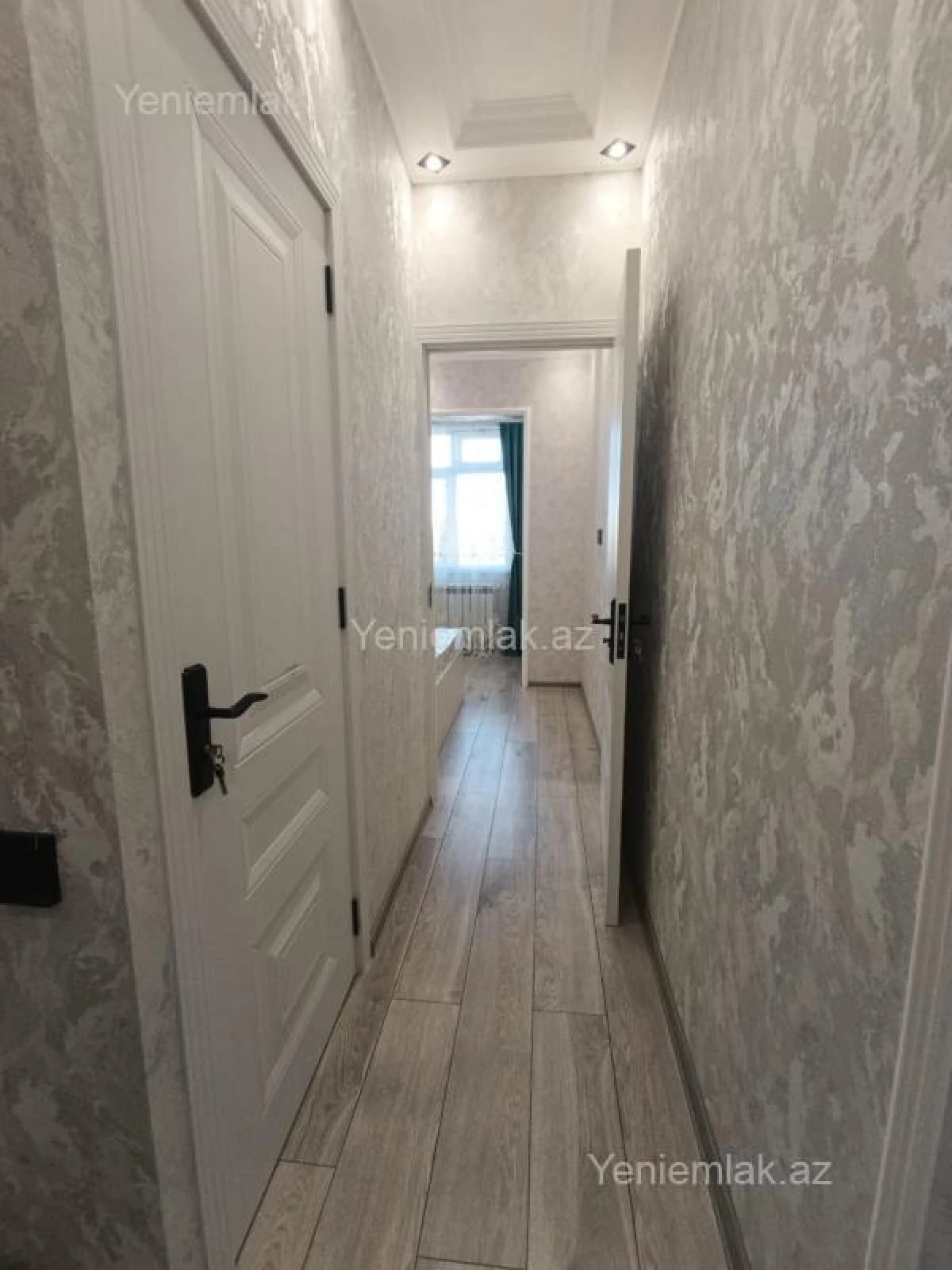 Satılır 2 otaqlı köhnə tikili 47 m²