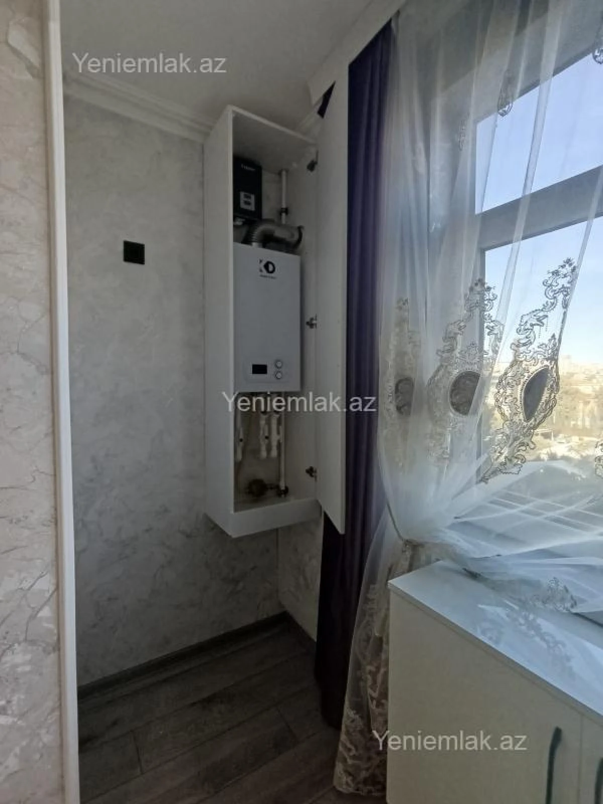 Satılır 2 otaqlı köhnə tikili 47 m²