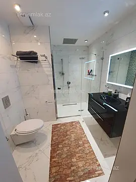 Satılır 3 otaqlı yeni tikili 115 m²