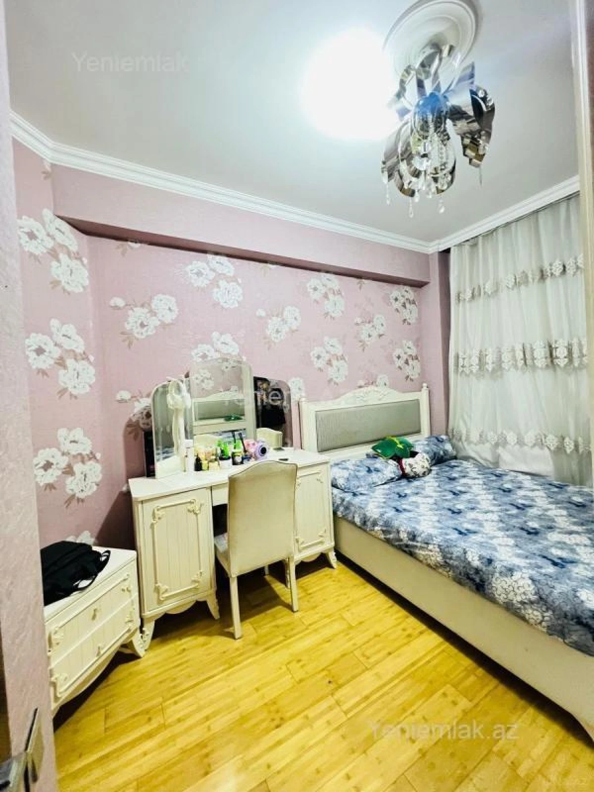 Satılır 2 otaqlı yeni tikili 56 m²