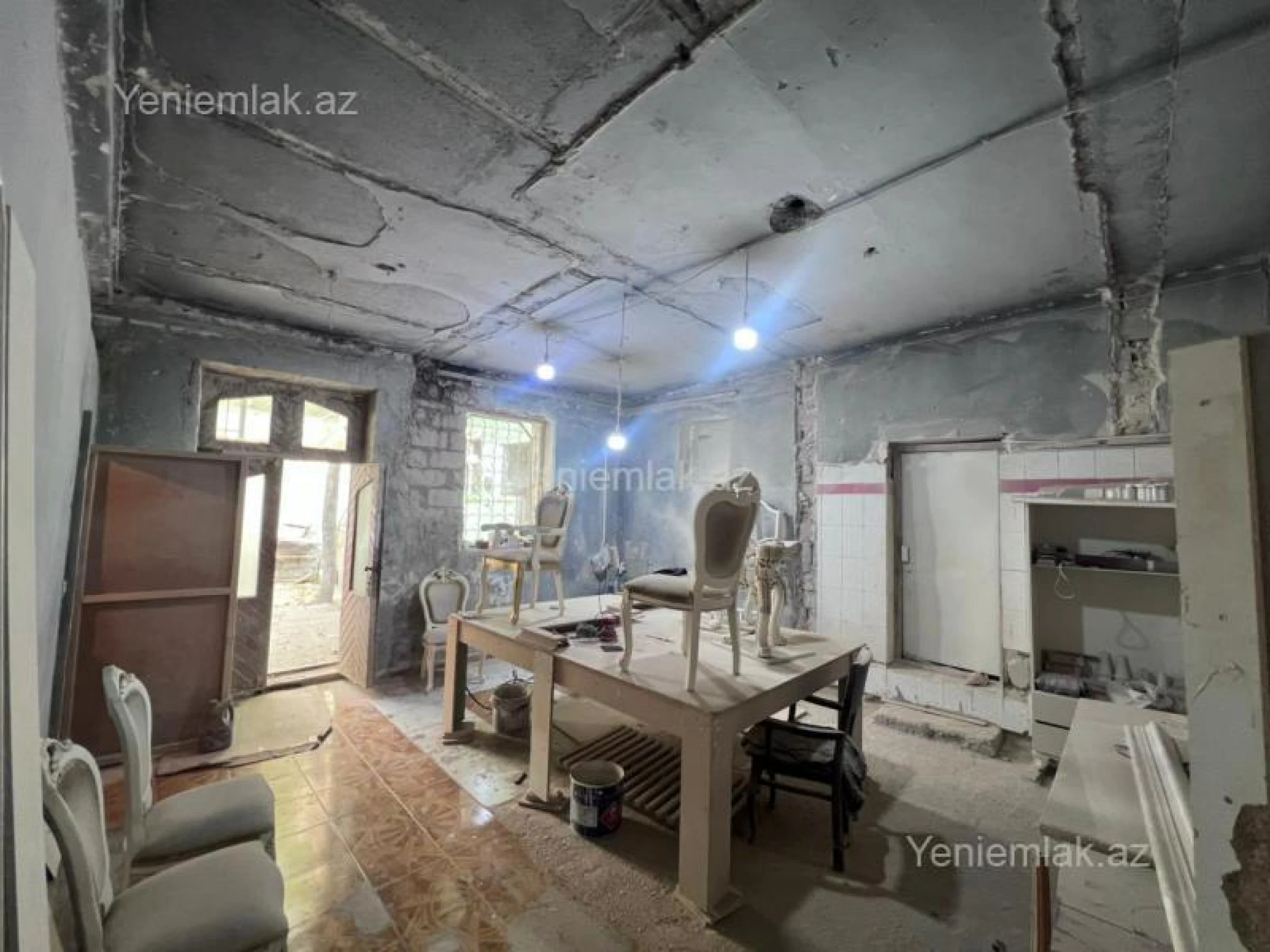 Satılır 1 otaqlı obyekt 400 m²