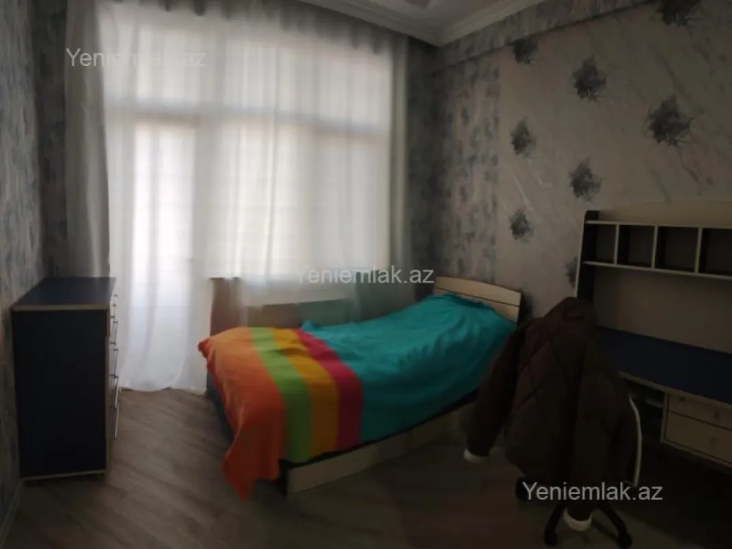 Satılır 3 otaqlı yeni tikili 94 m²