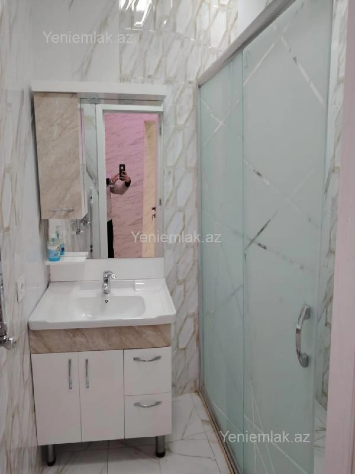 Satılır 3 otaqlı yeni tikili 94 m²