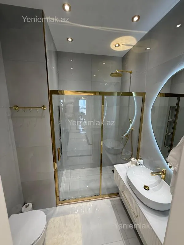 Satılır 4 otaqlı yeni tikili 186 m²