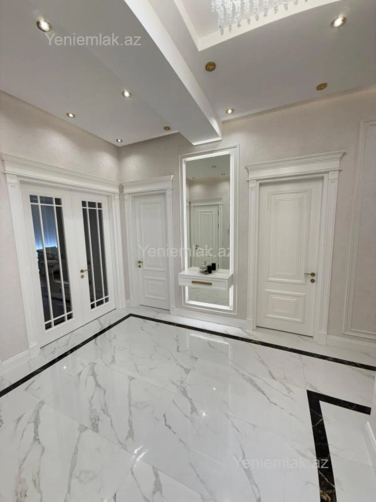 Satılır 4 otaqlı yeni tikili 186 m²