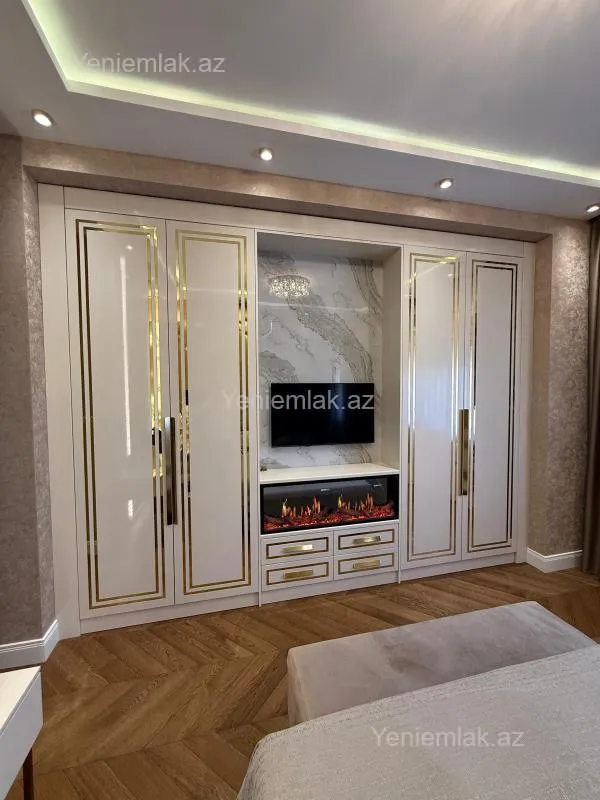 Satılır 4 otaqlı yeni tikili 186 m²