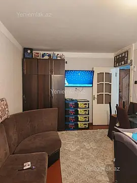 Satılır 1 otaqlı köhnə tikili 33 m²
