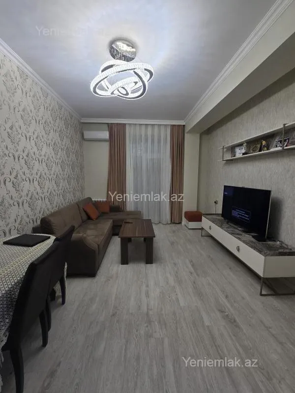 Satılır 4 otaqlı yeni tikili 110 m²