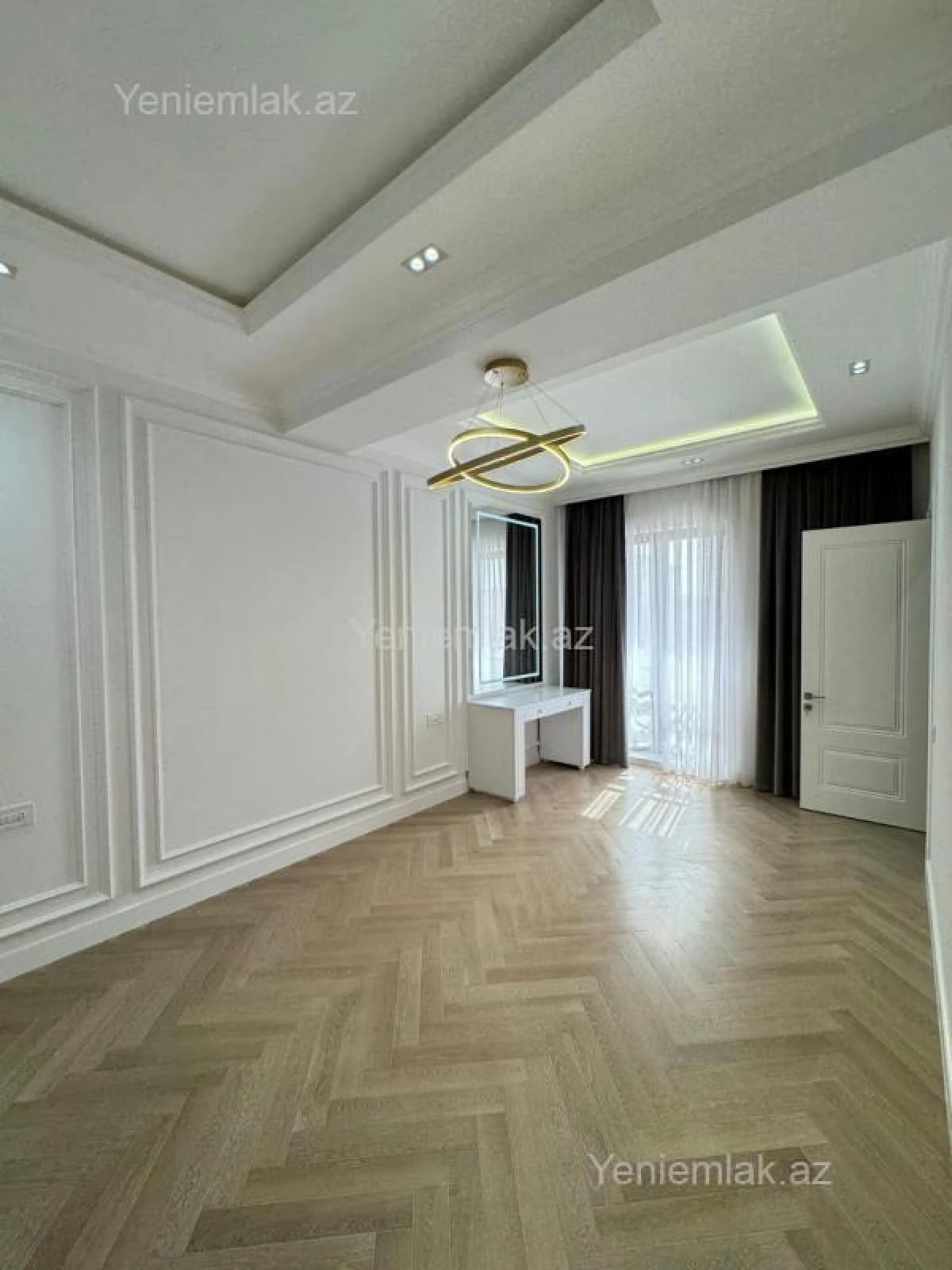 Satılır 4 otaqlı yeni tikili 205 m²