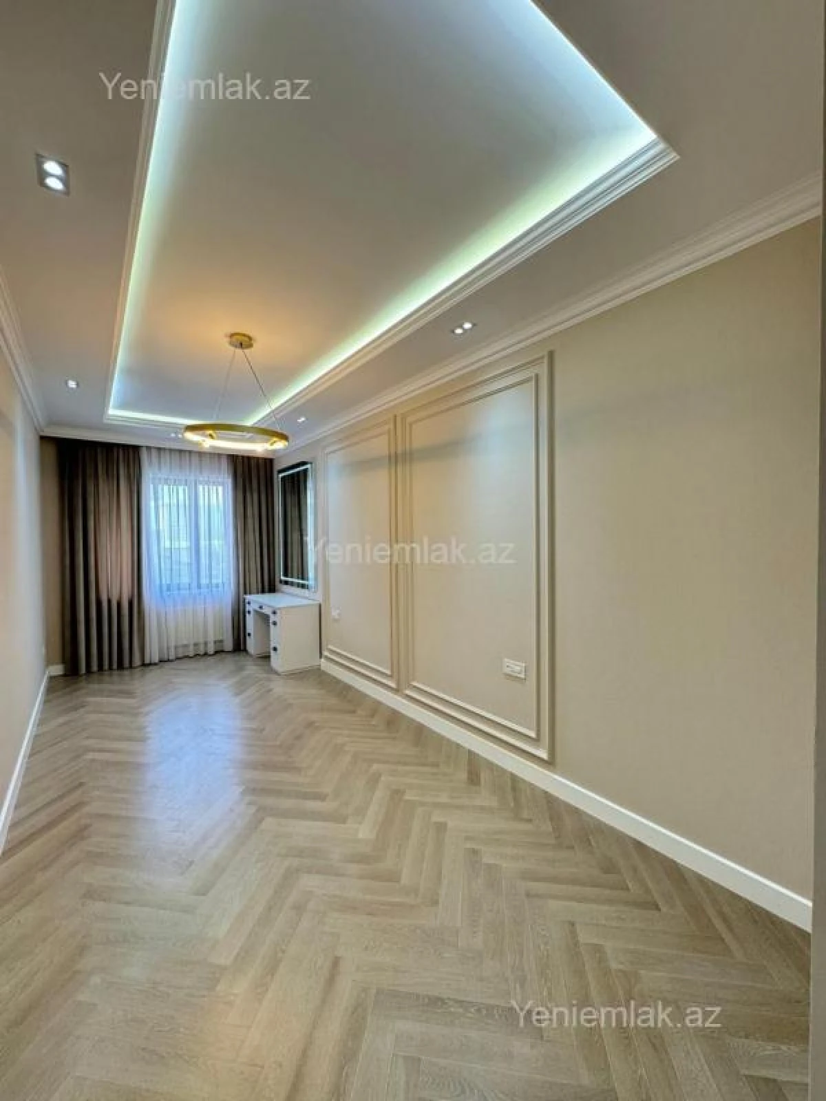 Satılır 4 otaqlı yeni tikili 205 m²