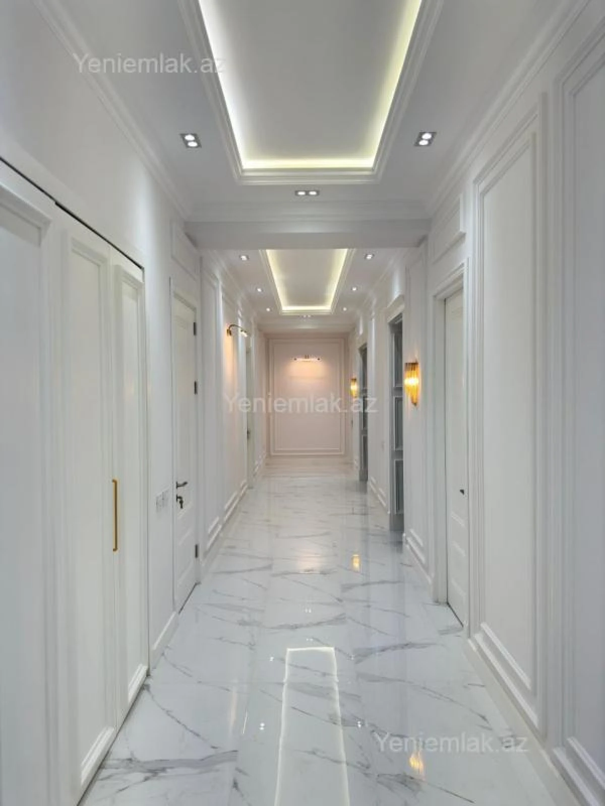 Satılır 4 otaqlı yeni tikili 205 m²