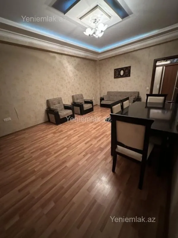 Satılır 3 otaqlı yeni tikili 90 m²