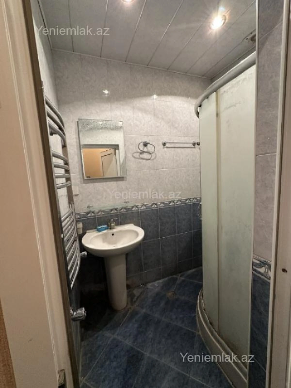 Satılır 3 otaqlı yeni tikili 90 m²