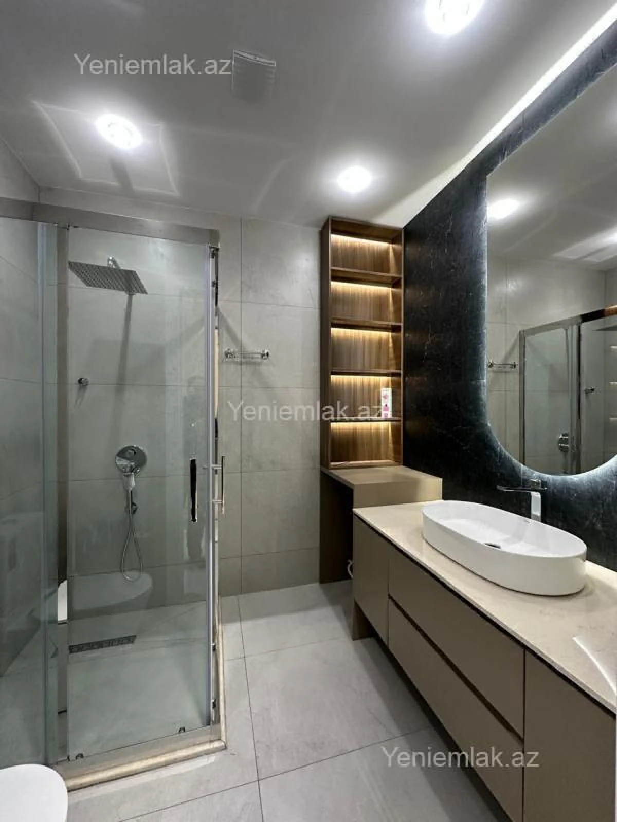 Satılır 3 otaqlı yeni tikili 140 m²