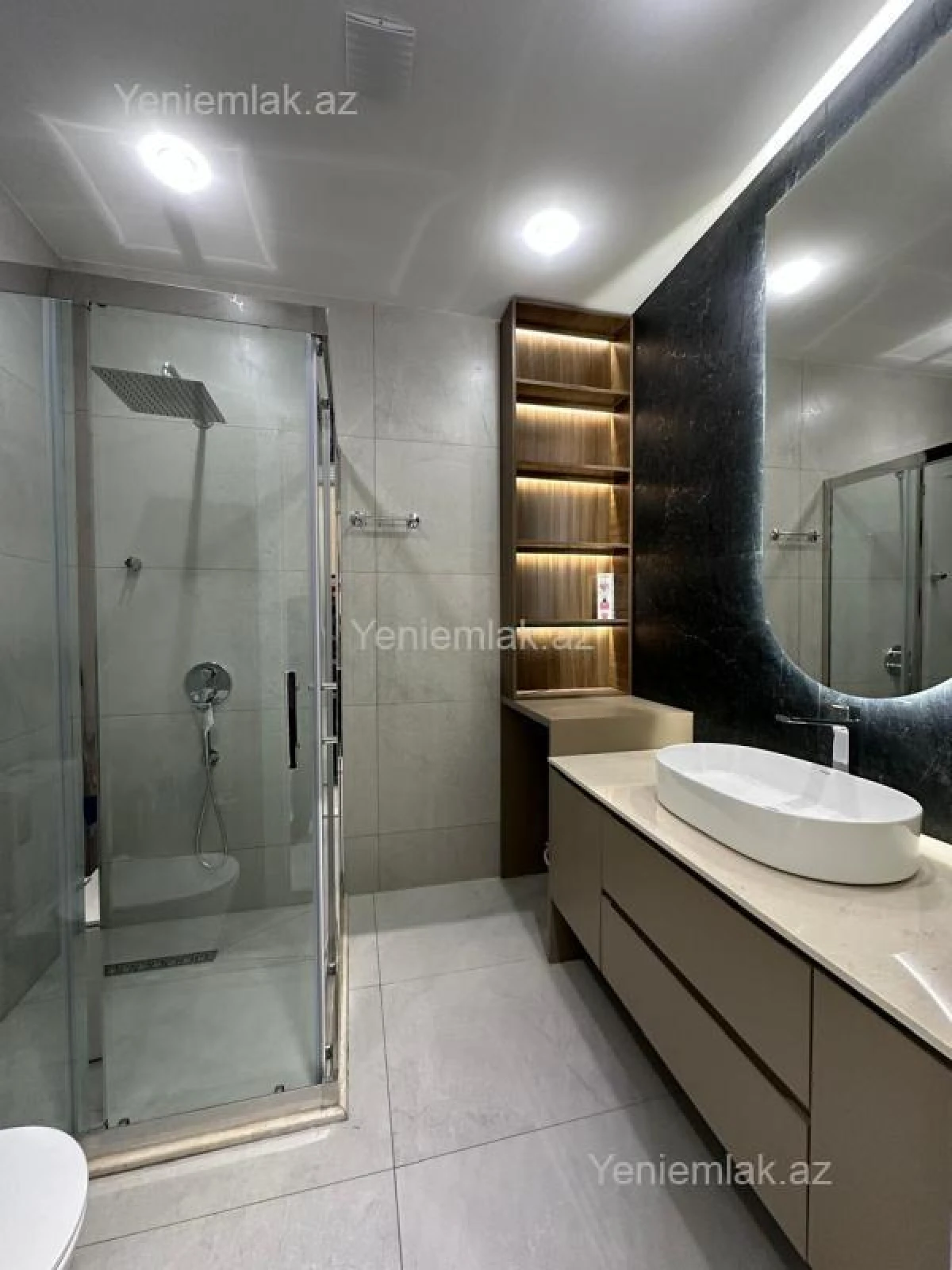 Satılır 3 otaqlı yeni tikili 140 m²