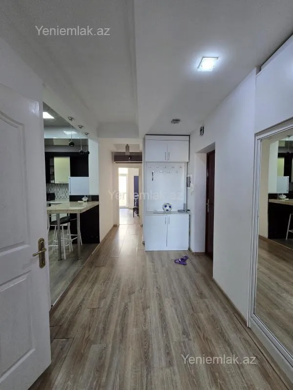 Satılır 3 otaqlı yeni tikili 103 m²
