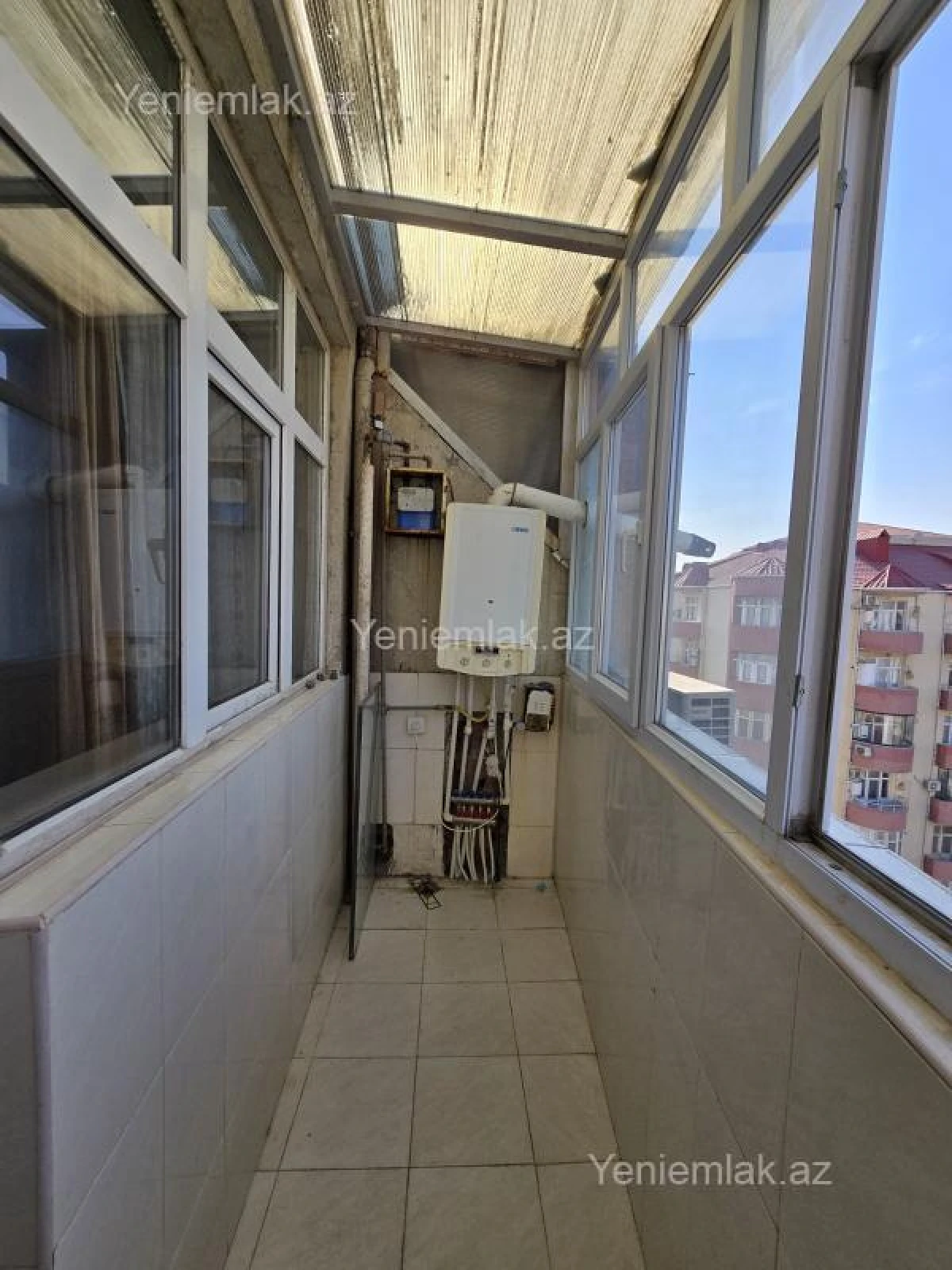 Satılır 3 otaqlı yeni tikili 103 m²