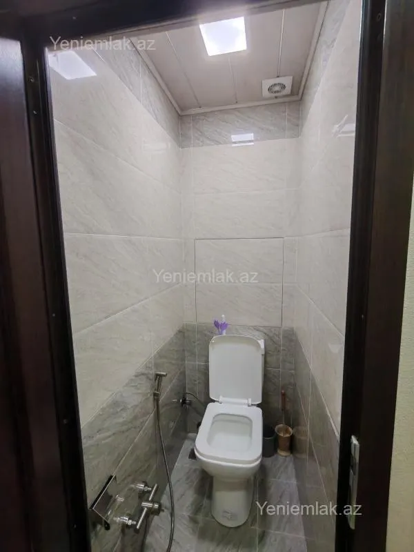 Satılır 2 otaqlı yeni tikili 87 m²