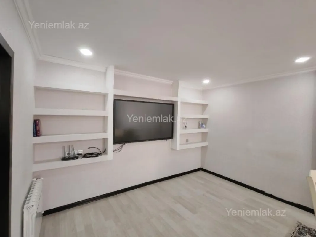 Satılır 2 otaqlı yeni tikili 87 m²