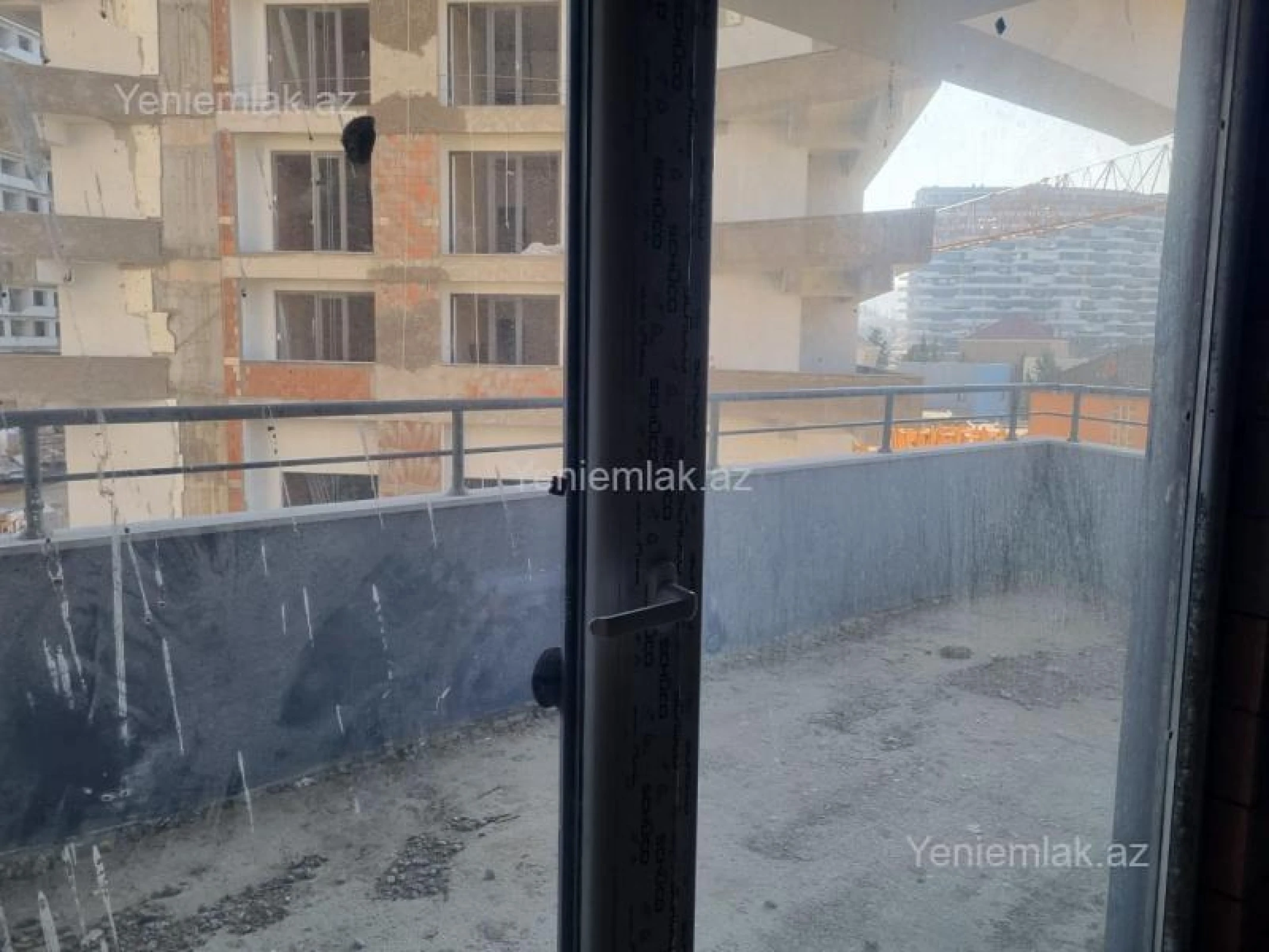 Satılır 3 otaqlı yeni tikili 147 m²