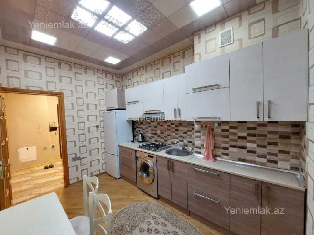 Satılır 2 otaqlı yeni tikili 85 m²