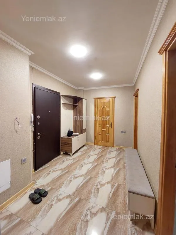 Satılır 2 otaqlı yeni tikili 85 m²