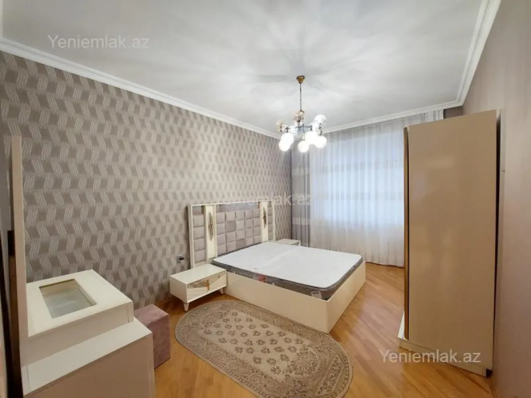 Satılır 2 otaqlı yeni tikili 85 m²