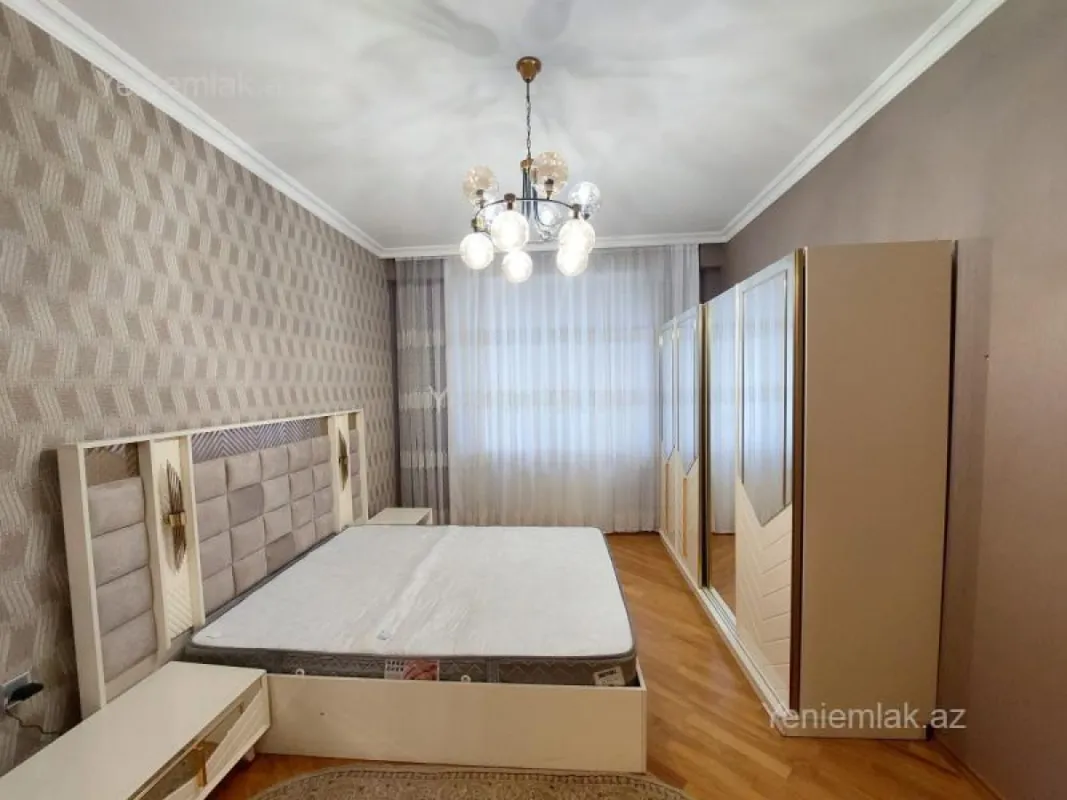 Satılır 2 otaqlı yeni tikili 85 m²