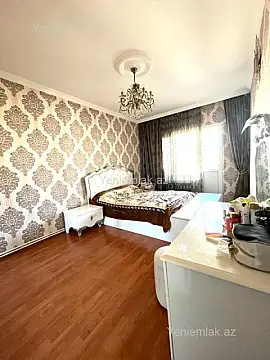 Satılır 3 otaqlı köhnə tikili 90 m²
