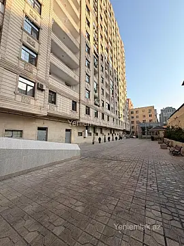Satılır 3 otaqlı yeni tikili 140 m²