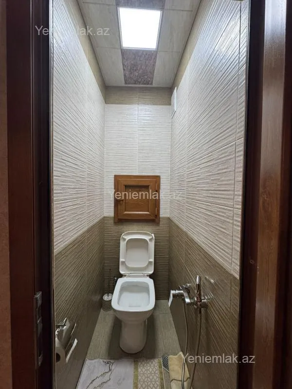 Satılır 4 otaqlı köhnə tikili 100 m²