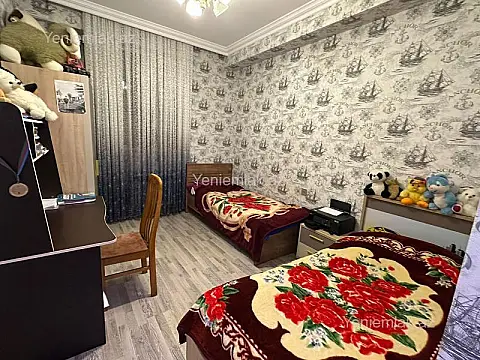 Satılır 4 otaqlı yeni tikili 157 m²