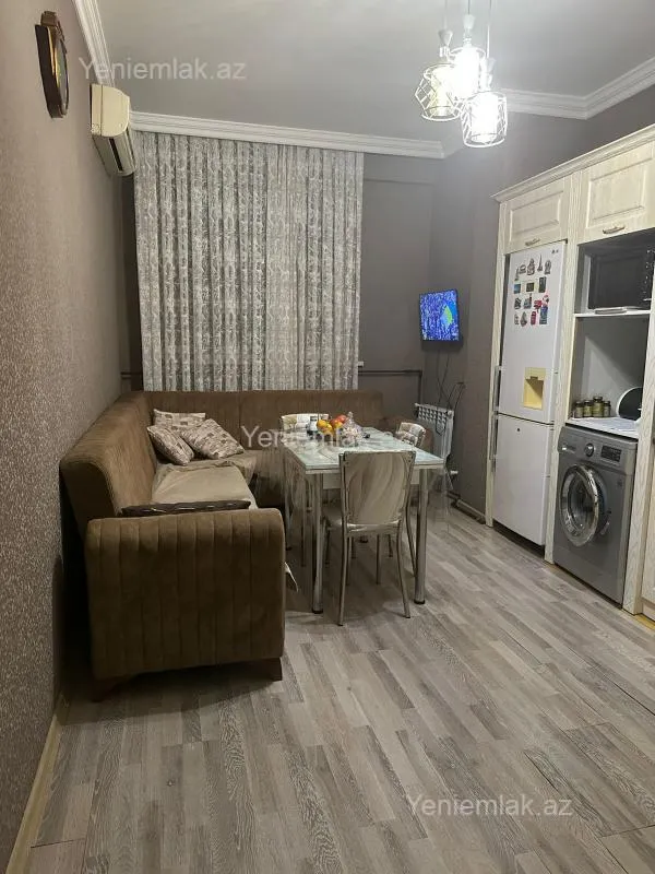 Satılır 4 otaqlı yeni tikili 157 m²