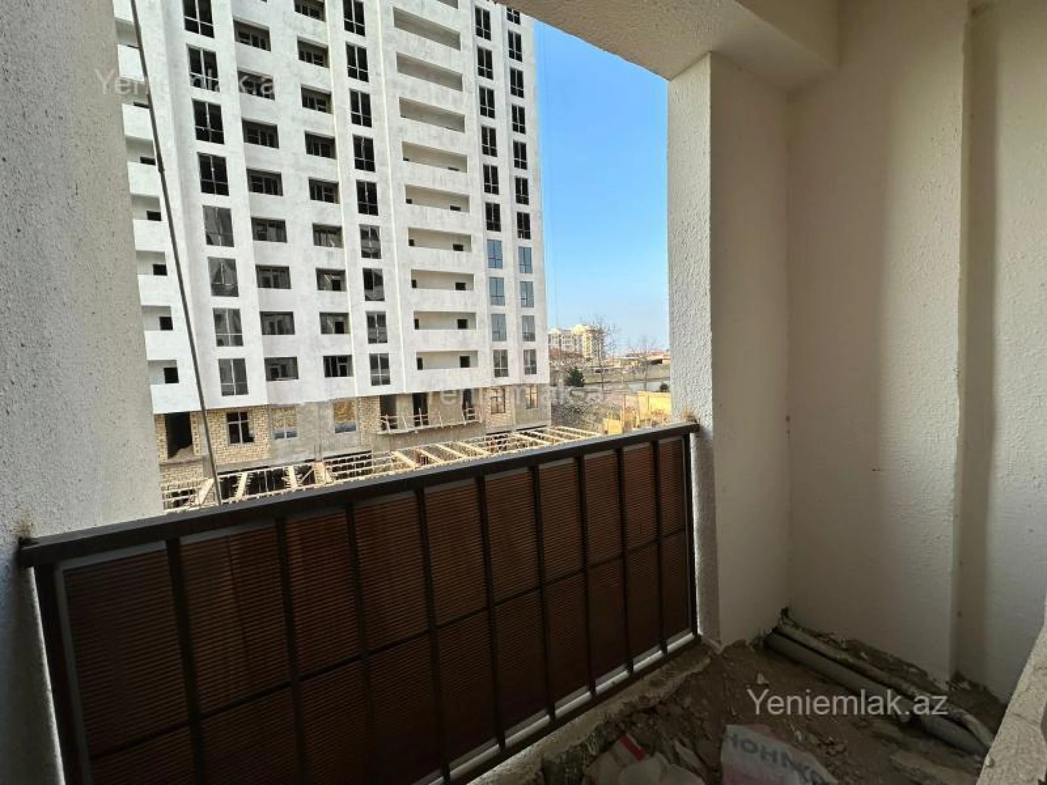 Satılır 2 otaqlı yeni tikili 92 m²