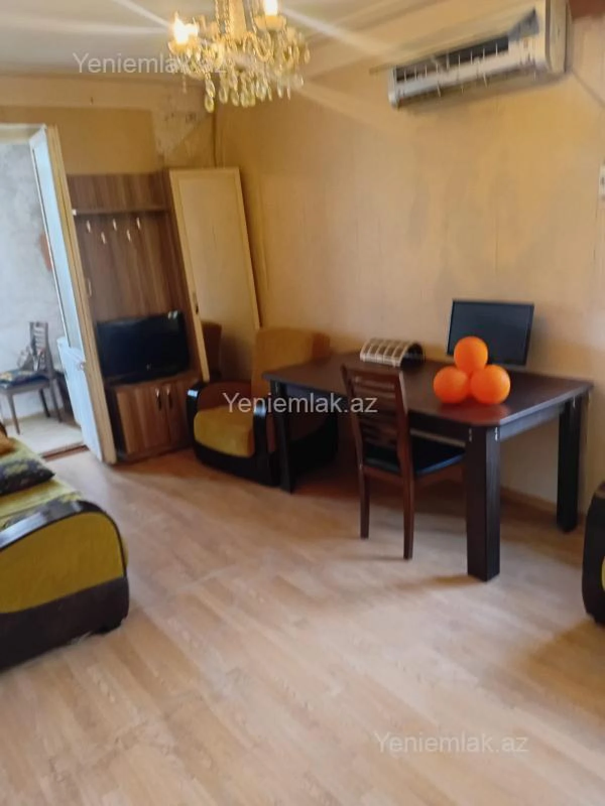 Satılır 2 otaqlı köhnə tikili 40 m²