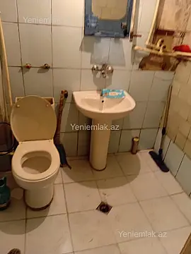 Satılır 2 otaqlı köhnə tikili 40 m²