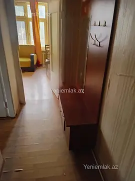 Satılır 2 otaqlı köhnə tikili 40 m²