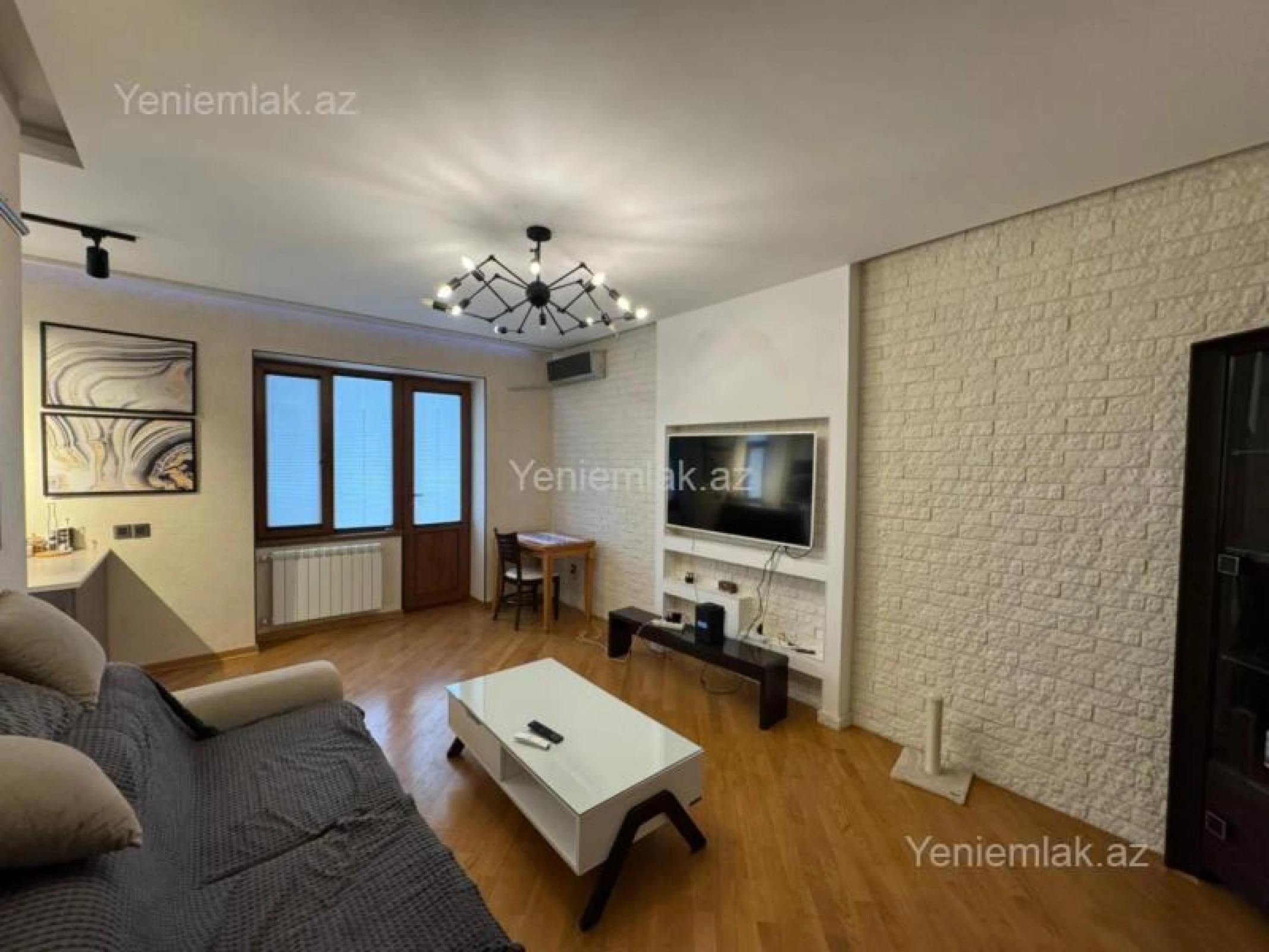 Satılır 3 otaqlı köhnə tikili 75 m²