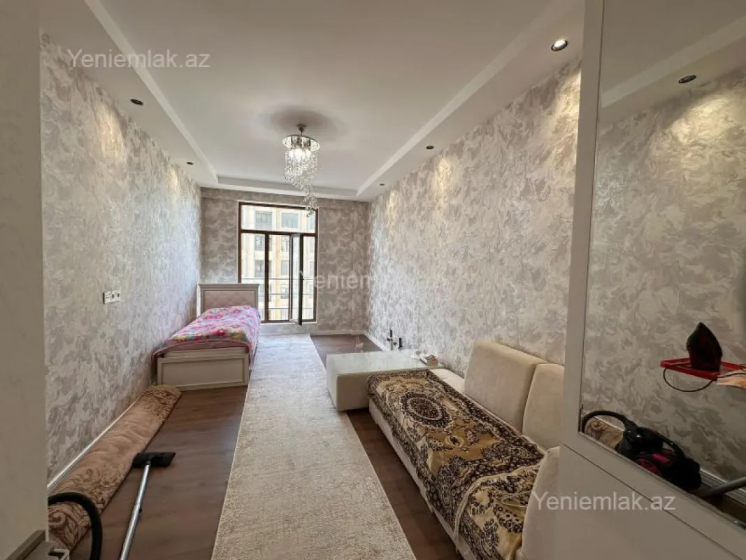 Satılır 4 otaqlı yeni tikili 192 m²