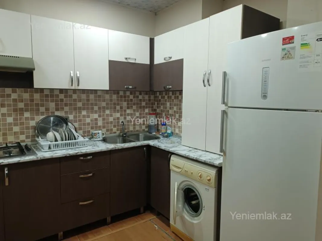 Satılır 3 otaqlı yeni tikili 95 m²