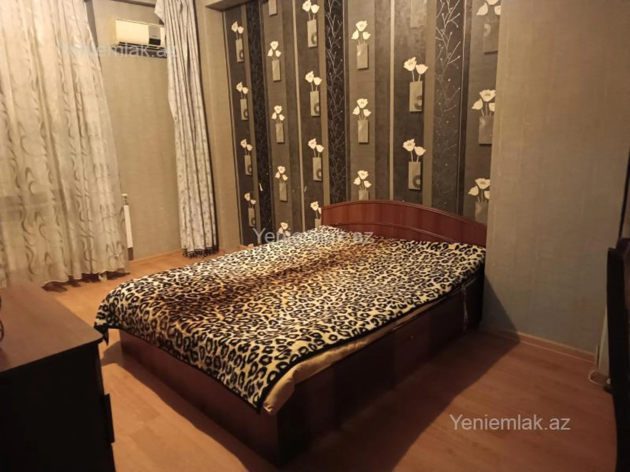 Satılır 3 otaqlı yeni tikili 95 m²