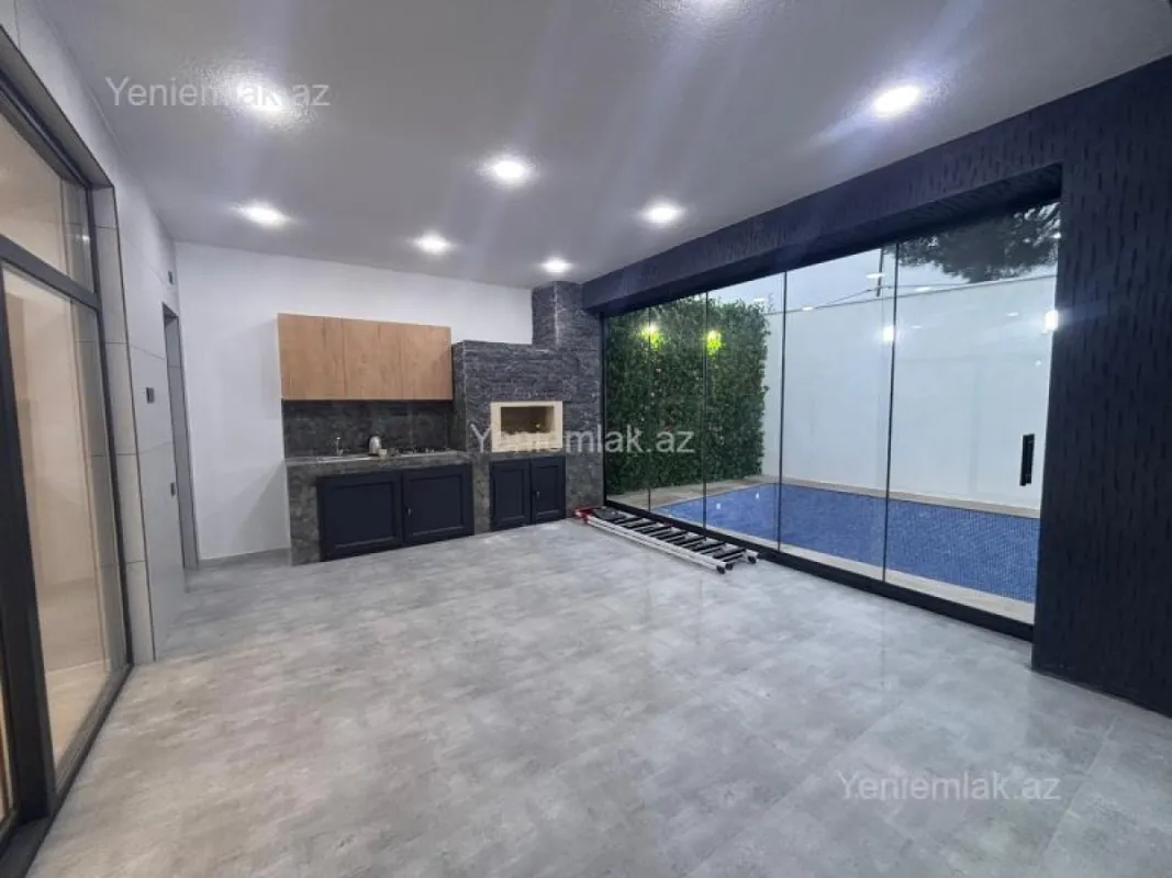 Satılır 4 otaqlı həyət evi 145 m²