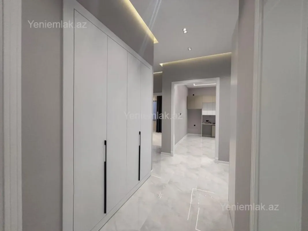 Satılır 4 otaqlı həyət evi 145 m²