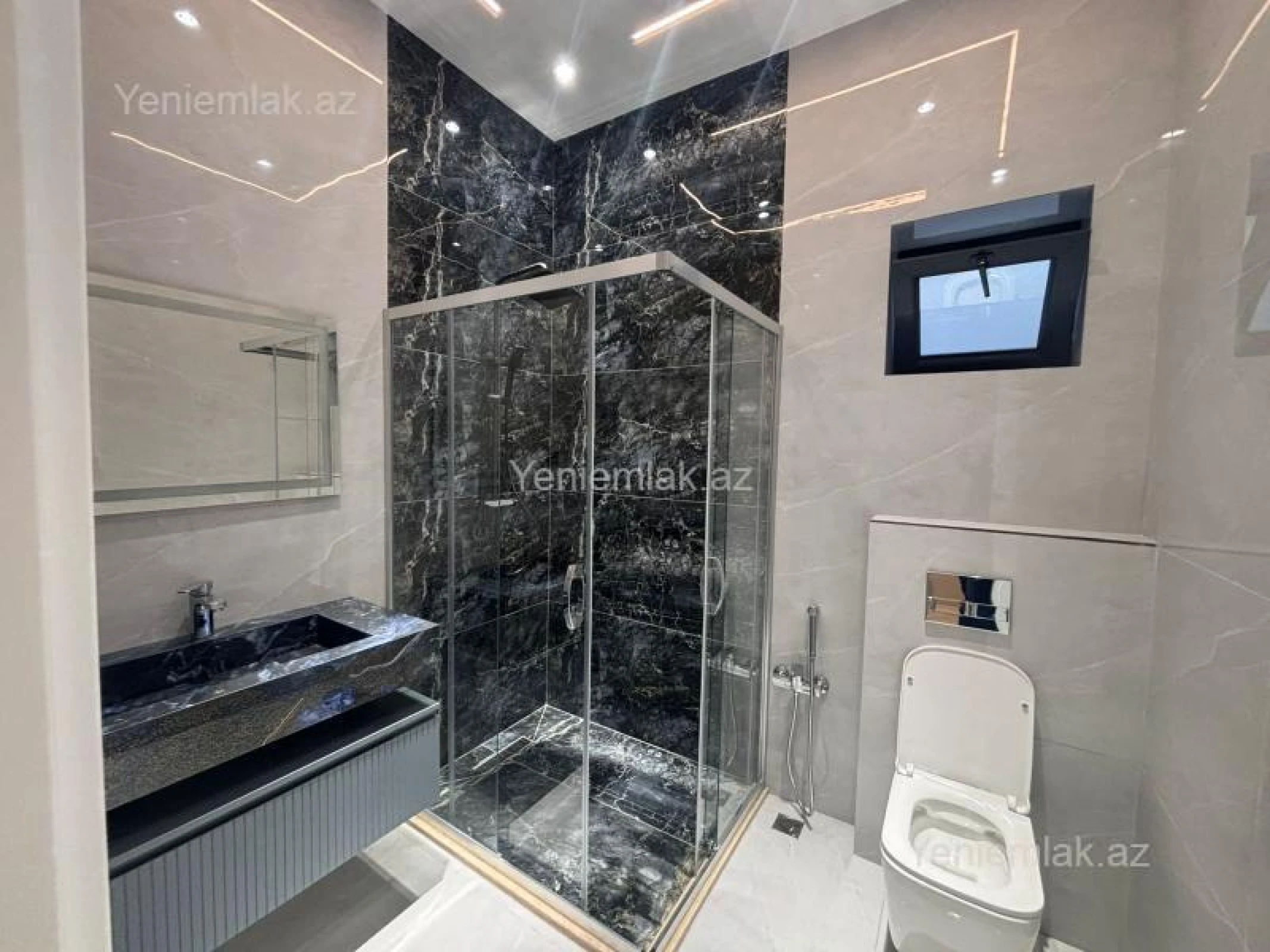 Satılır 4 otaqlı həyət evi 145 m²