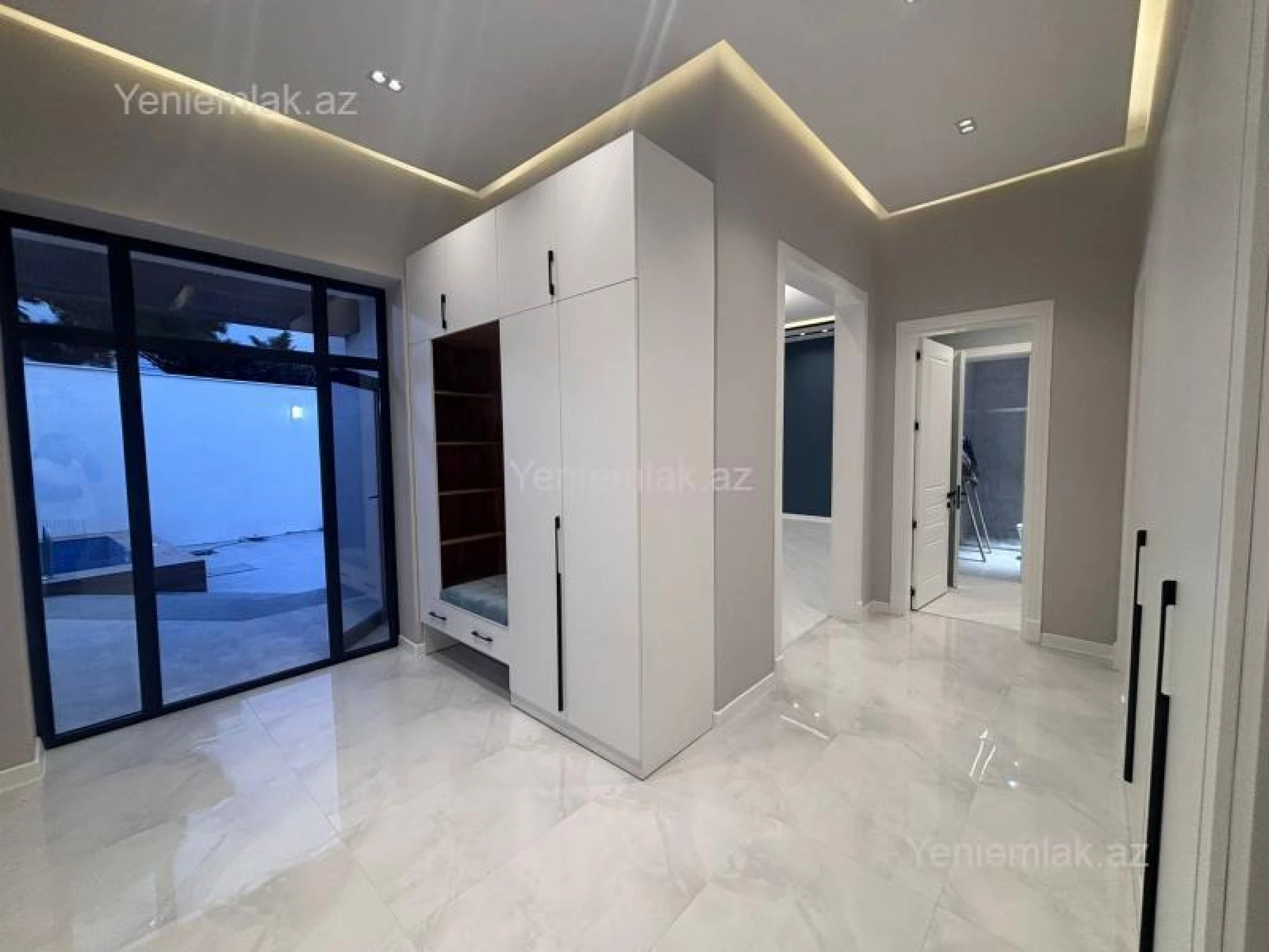 Satılır 4 otaqlı həyət evi 145 m²
