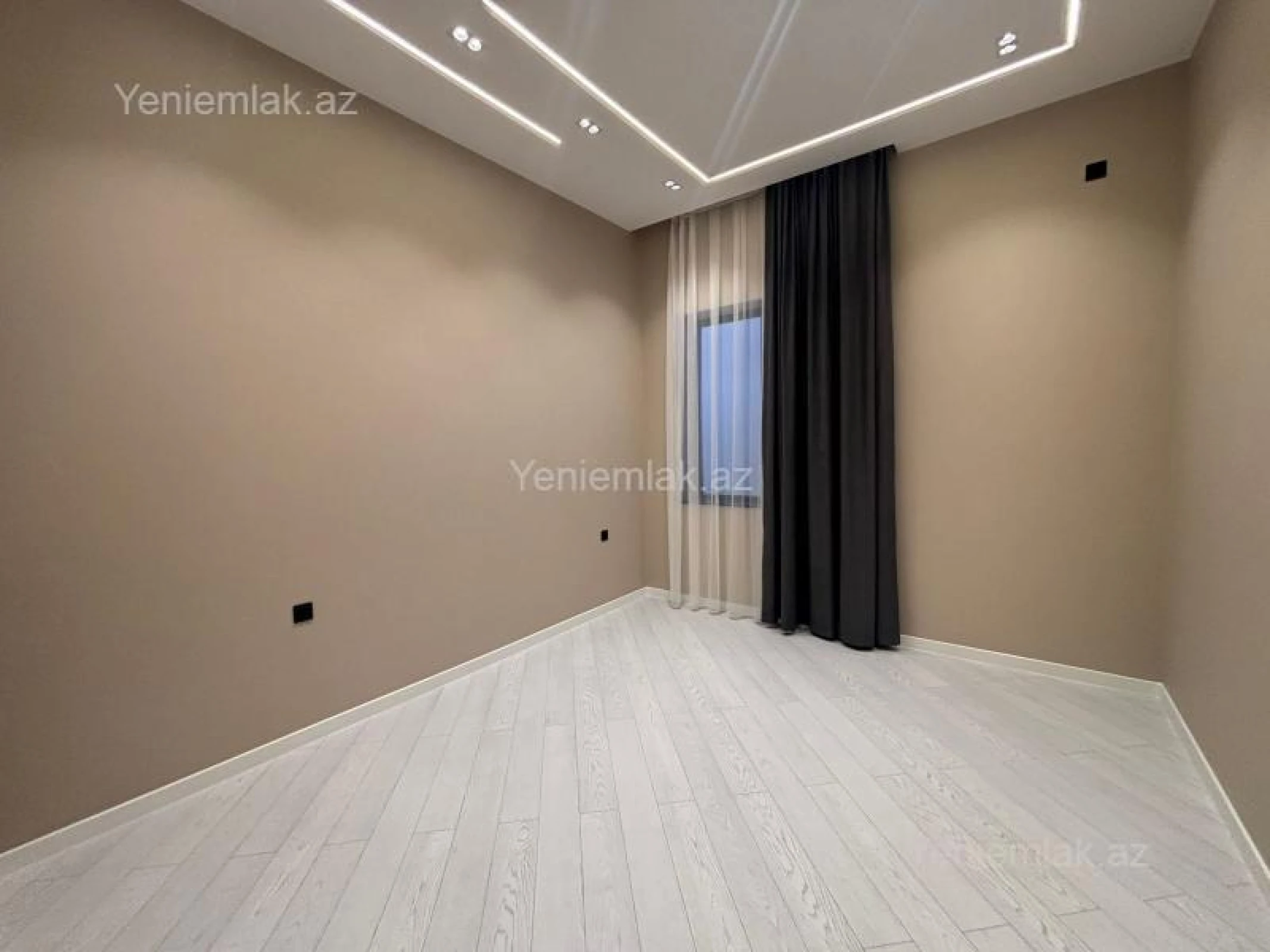 Satılır 4 otaqlı həyət evi 145 m²
